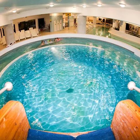 Kehida Termal Holiday Village 호텔 3*